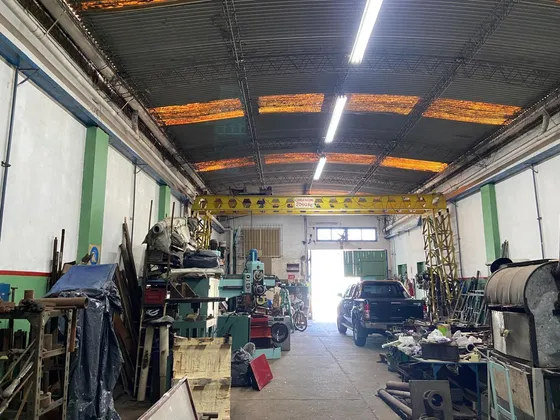 Depósito En Lanus Oeste Venta
