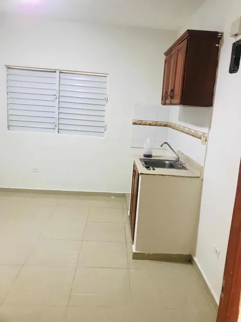 Alquilo Apartamento Con Galería En Alma Rosa 1 Rd$15,000 Y