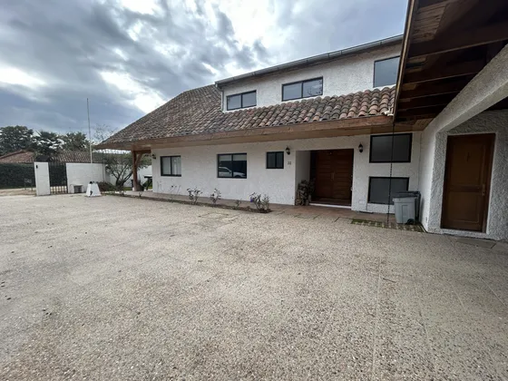 Casa Con Excelente Quincho!
