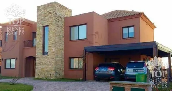 Casa  En Venta Ubicado En San Marco, Villanueva, Tigre