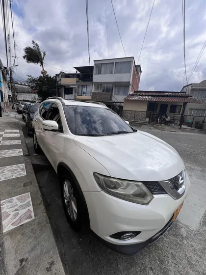 Nissan X Trail I 2.5 Kapital