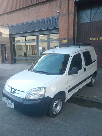 Peugeot Partner 1.6 Hdi Confort 5as