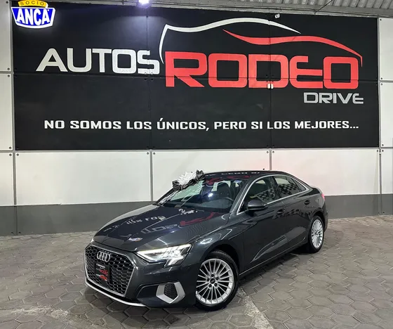 Audi A3 1.4 Sedán 35tfsi Select At Dsg