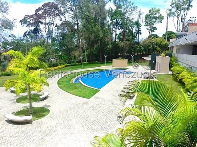 Apartamento En Venta En La Lagunita Country Club Cod. 25-22359 Lm