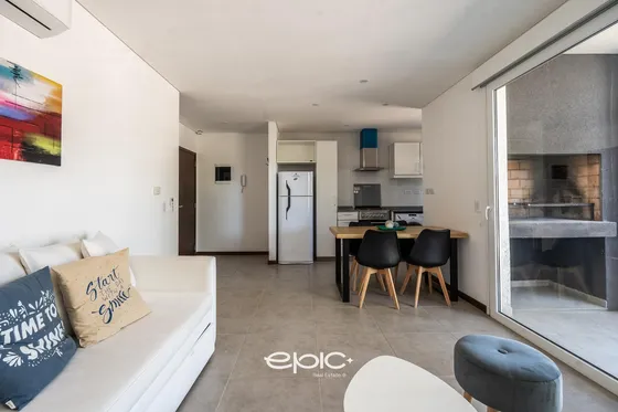 Venta Departamento Pinamar Centro Cochera