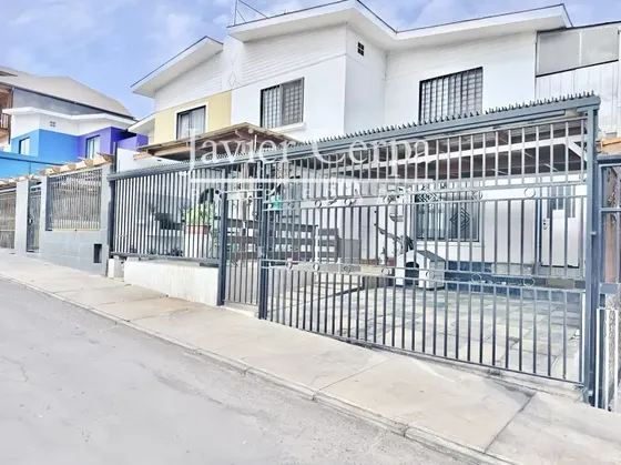 Venta Casa Vista Hermosa Iv