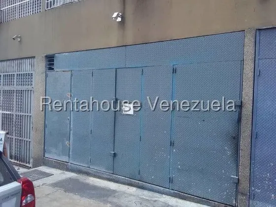 Local Comercial En Alquiler Parroquia La Candelaria 25-16075
