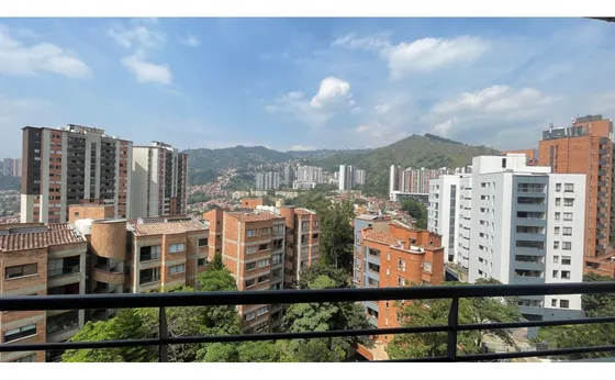 Apartamento En Venta Altos Del Poblado Palmas