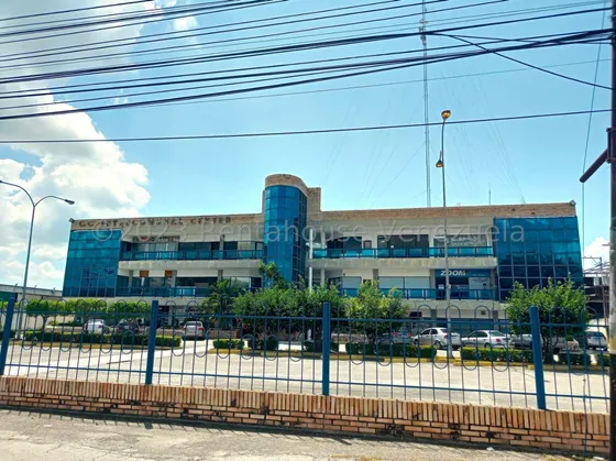 Local En Alquiler En Intercomunal Turmero Maracay Aragua 24-9200 Irrr