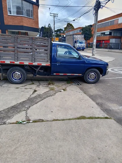 Nissan D21 2.4 4x2