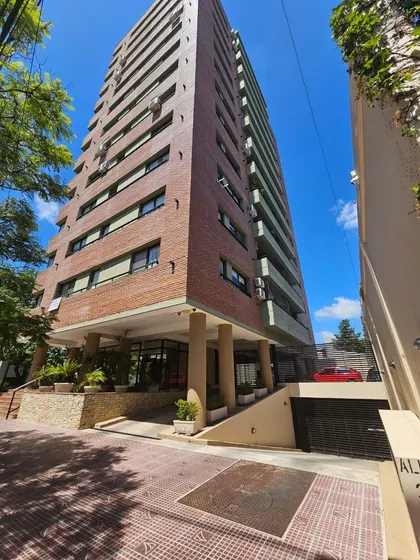 Venta Cochera Cubierta, Centro De San Fernando 
