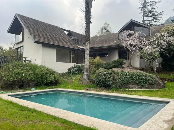 Casa En Arriendo En Vitacura