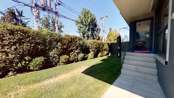 Ubicación Privilegiada Y Jardín A Pasos De Portal La Dehesa
