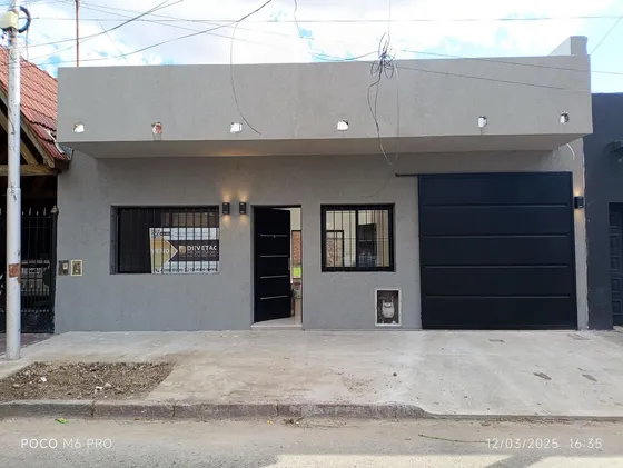 Casa De 3 Ambientes  Venta Don Orione 1234 Remedios De Escalada