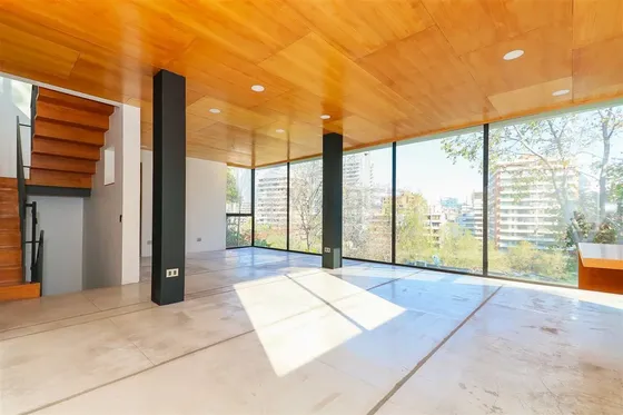 Casa En Arriendo De 3 Dorm. En Las Condes