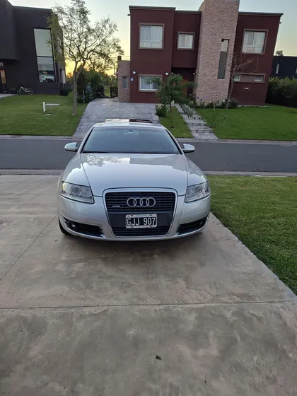 Audi A6 4.2 V8 Quattro