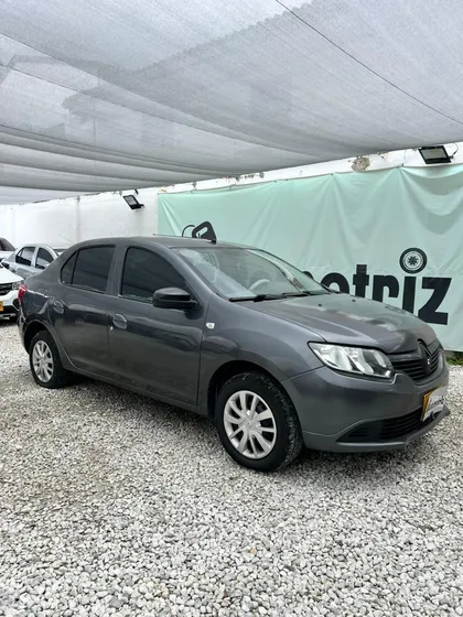 Renault Logan 1.6 Authentique / Life