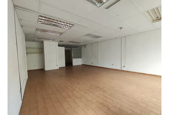 Local Comercial En Venta En La Candelaria, Caracas