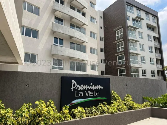Apartamento En Venta En Las Mercedes Caracas Angela Tochon Piscina Areas Sociales