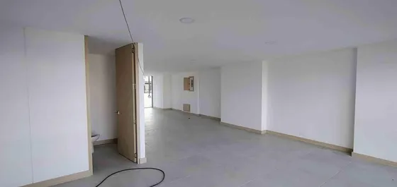 Local En Arriendo  En Los Rosales/manizales (279058748).