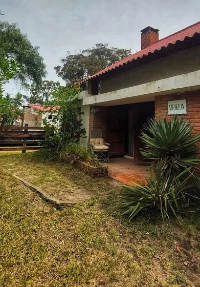Complejo De Cabañas Y Restaurante En Aguas Dulces