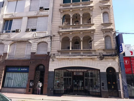 Retasada!!!!! Vendo Importante Piso Apto Oficinas  Microcentro Rosario- Corrientes 834