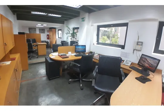 Alquilo Oficina 43m2 El Rosal 8393