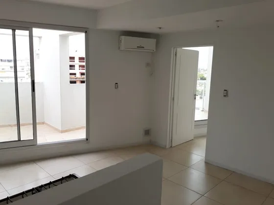 Alquiler Departamento 2 Amb C/ Balcon Aterrazado Y Expensas Incluidas En Paque Chass