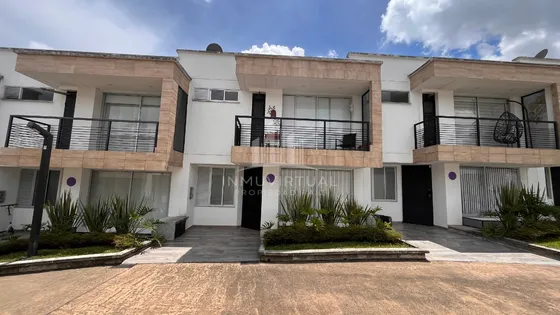 Casa Pinares Alto Pereira
