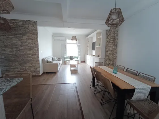 Departamento Cuatro Ambientes En Monserrat Reciclado A Nuevo