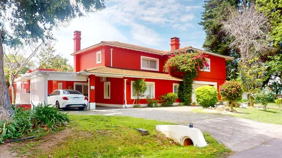 Casa En Venta 4 Dormitorios Abril Club De Campo