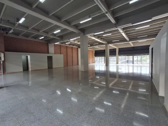 Local En Arriendo Ubicado En Medellín Sector Guayabal  (25298).