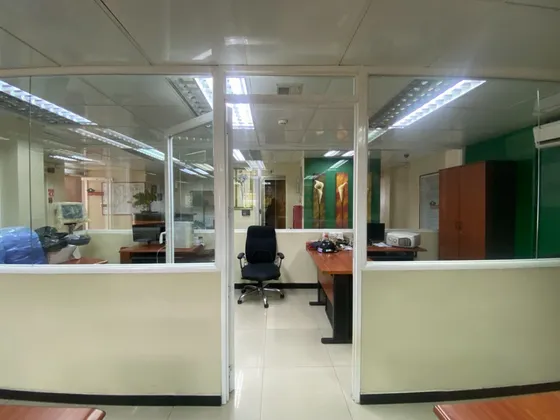 Funcional Casa Comercial Ubicada En Maripérez De Dos Niveles