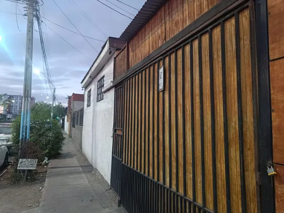 Vendo Casa En Iquique, Excelente Ubicación