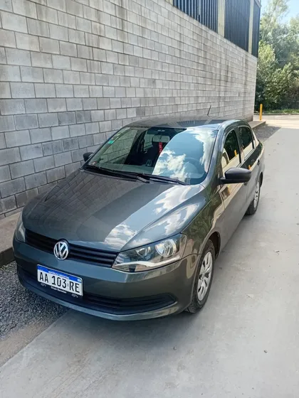 Volkswagen Voyage 1.6 Trenline 101cv