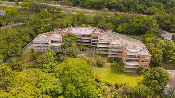 Se Vende Casa En Lomas De Los Chorros Mls #24-5300