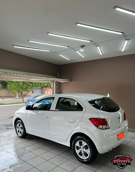 Chevrolet Onix 1.0 Lt 5p