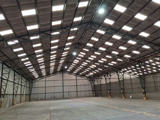 Bodega En Arriendo En Maipú 1700m2 Todos Los Rubros