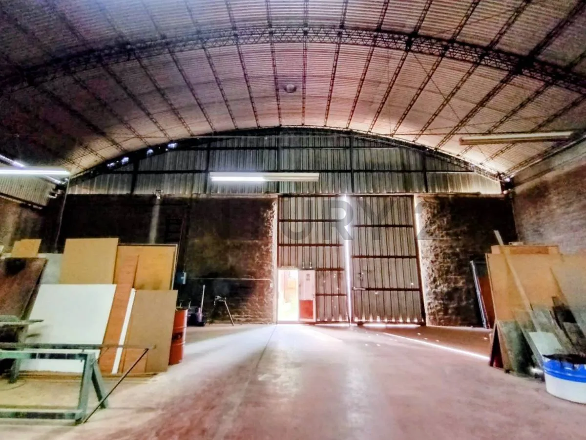 Century 21 López Alquila Galpón Y Oficina Comercial En Luján De Cuyo