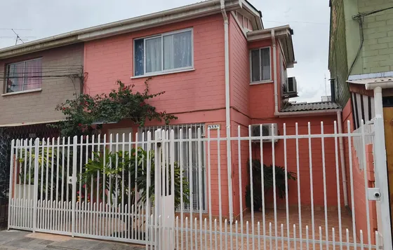Casa En Venta En Puerto Fonk Quilicura
