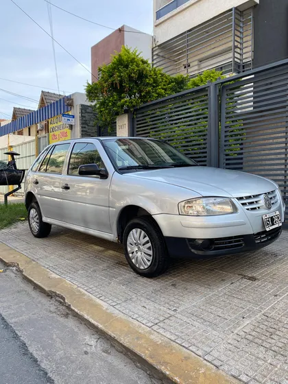 Volkswagen Gol 1.6 I Power 701