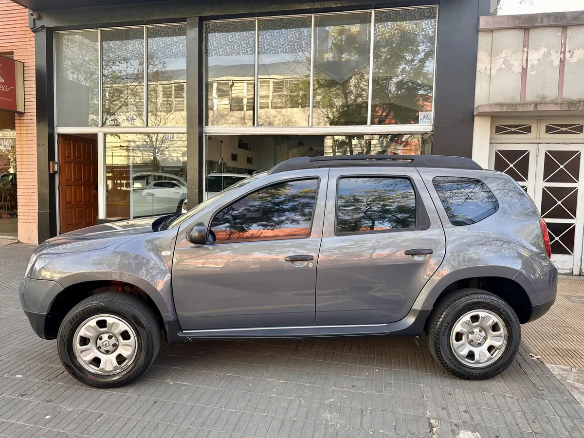 Renault Duster 1.6 4x2 Dynamique 110cv565603136313108483