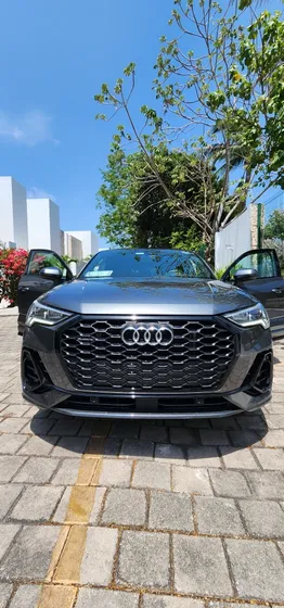 Audi Q3 2.0 Sportback 40 Tfsi S-line 220hp Dsg