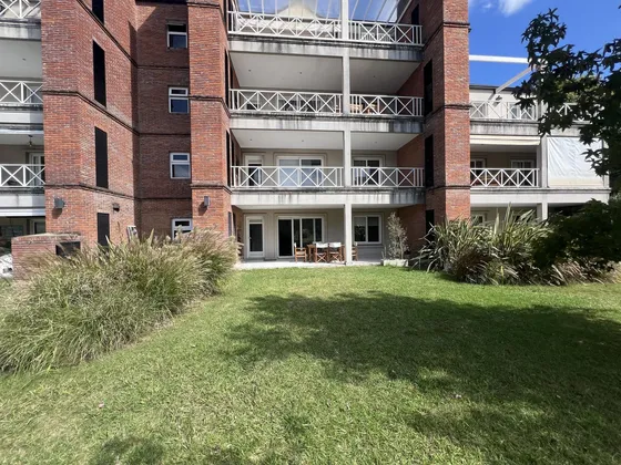 Departamento En Alquiler En Condominio Tortugas Ii Garin, Panamericana Ramal Pilar