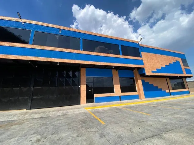 Alquiler Galpon En Conjunto Cerrado Zona Industrial Castillito - Wc