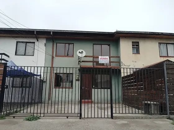 Villa Maríana, Casa Dos Pisos, Pareada, Vista Norte