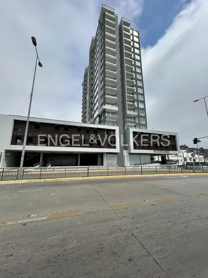 Local En Edificio H A, Coquimbo.
