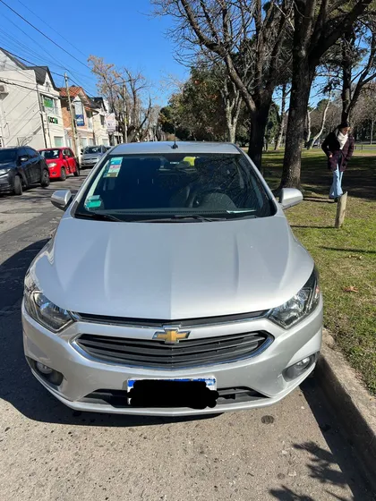 Chevrolet Onix 1.4 Ltz At 98cv