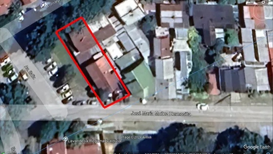 Propiedad De 390 M2, Para Comercio Sector Hospital, Valdivia
