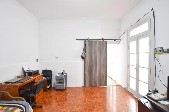 Ph En Venta - 2 Dormitorios 1 Baño - 93,44mts2 - La Plata